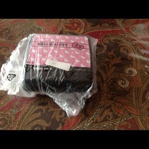 Tupperware new for sandwiches hello kitty ❤️😍